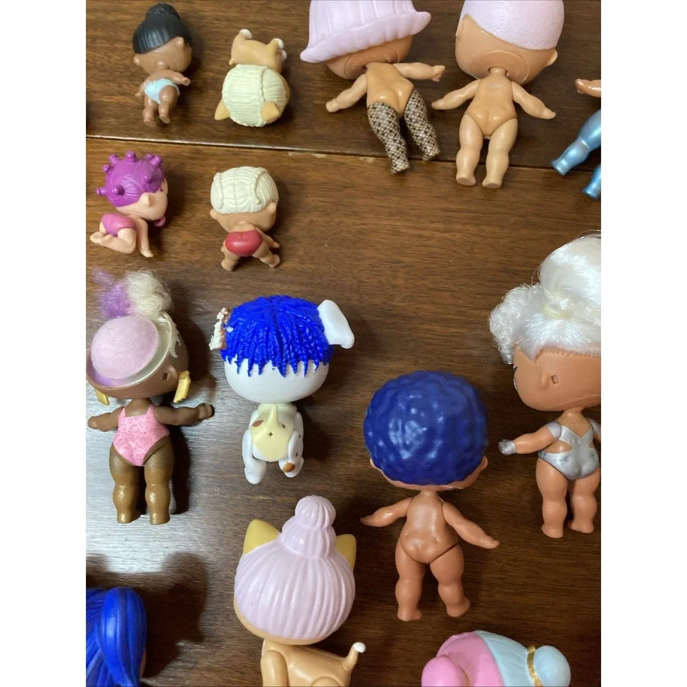 LOL Surprise OMG Dolls by MGA Mixed Lot of 20 Small